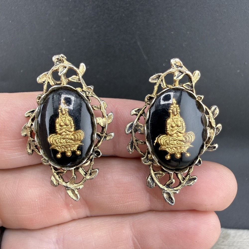 Vintage‎ Clip On Earrings Buddah Gold Tone